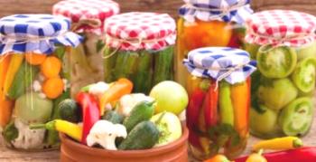 Najchutnejšie recepty na solenie zeleniny na zimu doma